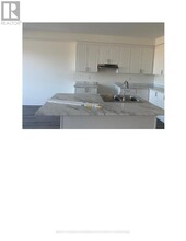 5 Sagewood Ave in Barrie, ON - Building Photo - Building Photo