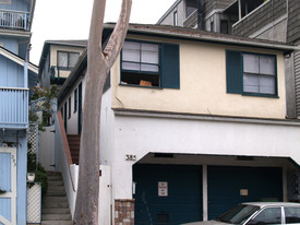 387 Mermaid St Apartments