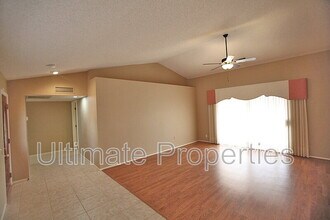 14735 W Buttonwood Dr in Sun City West, AZ - Building Photo - Building Photo
