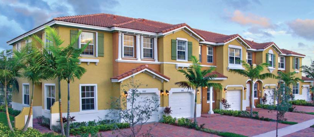 Portofino Court in Port St. Lucie, FL - Building Photo