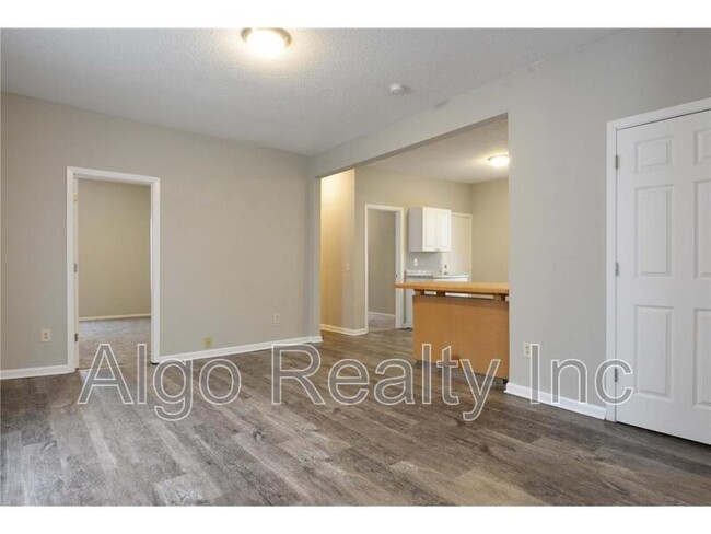 2834 15th Ave S in Minneapolis, MN - Building Photo - Building Photo