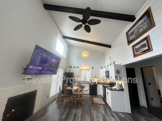 4213-4213 Trinity Rd