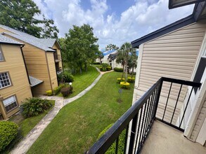 1916 Lake Atriums Cir in Orlando, FL - Building Photo - Building Photo