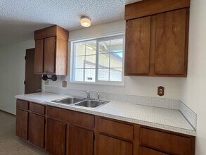 3110 Janes Rd in Arcata, CA - Building Photo - Building Photo