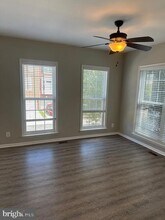 15015 Danube Way in Haymarket, VA - Building Photo - Building Photo