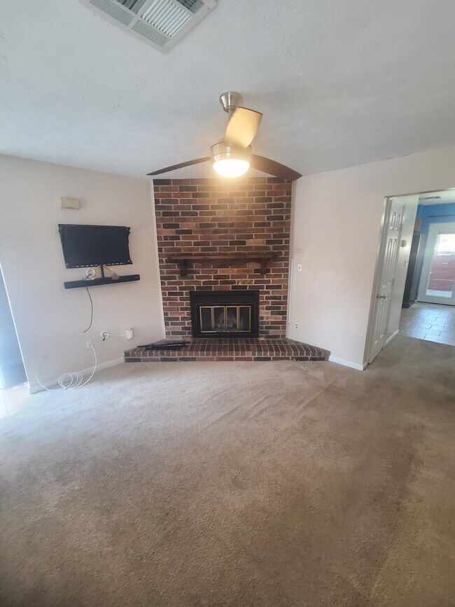 550 Darby Creek Rd Rentals in Lexington, KY