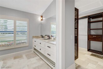 28567 Clinton Ln in Bonita Springs, FL - Building Photo - Building Photo