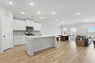 643 Scarlett St in Heath, TX - Building Photo - Building Photo