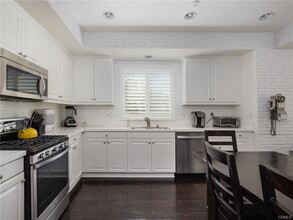 5315 Pacific Terrace in El Segundo, CA - Building Photo - Building Photo