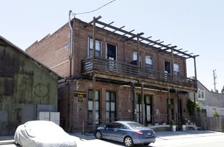 Livingston Lofts Apartments