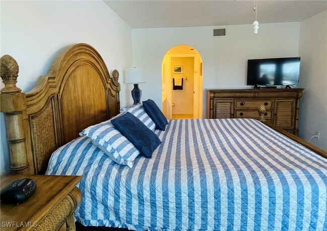 property at 4410 Chantelle Dr