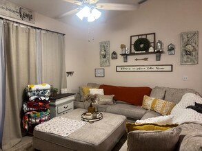 2153 Winterset Dr in San Diego, CA - Building Photo - Building Photo