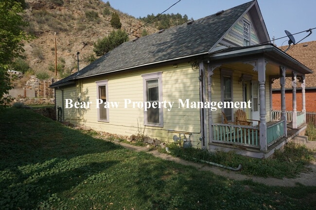 property at 834 Virginia St