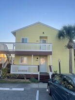 901 Ocean Marina Dr in Flagler Beach, FL - Building Photo