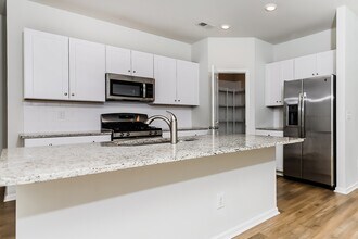 143 S Reindeer Rd in Surfside Beach, SC - Building Photo - Building Photo