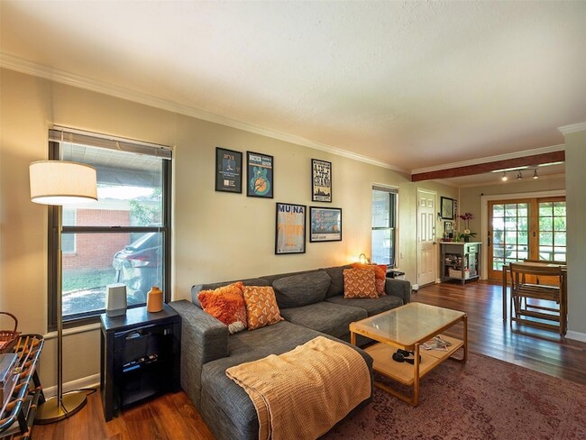1306 Ridgemont Dr in Austin, TX - Building Photo - Building Photo