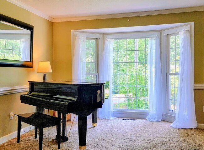 property at 336 Red Fox Cir