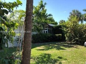9740 E Broadview Dr in Bay Harbor Islands, FL - Building Photo