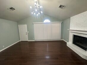 9322 E 92nd St S in Tulsa, OK - Building Photo - Building Photo