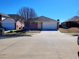 729 Santa Rosa Dr in Haslet, TX - Building Photo