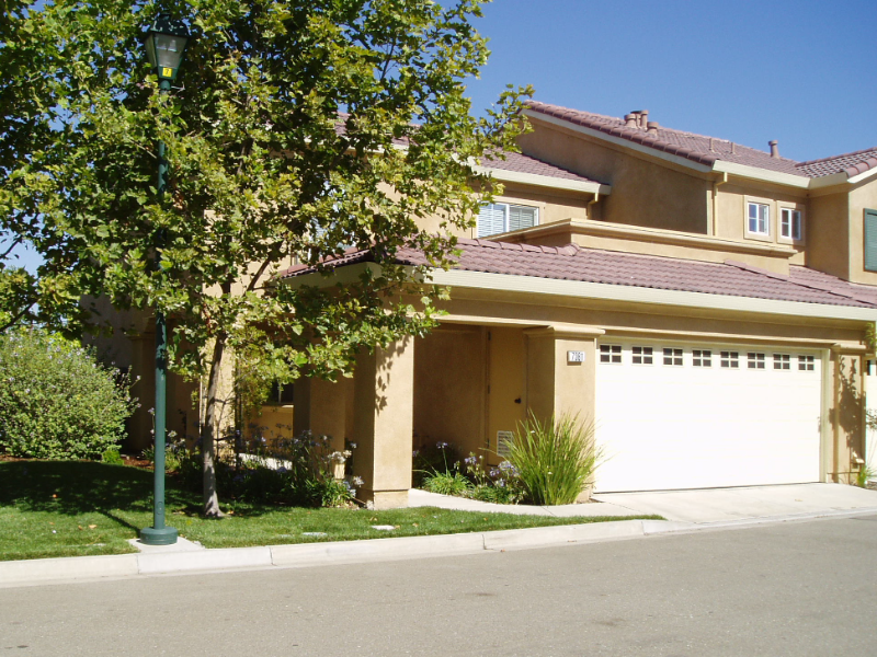 7361 Briza Loop in San Ramon, CA - Foto de edificio