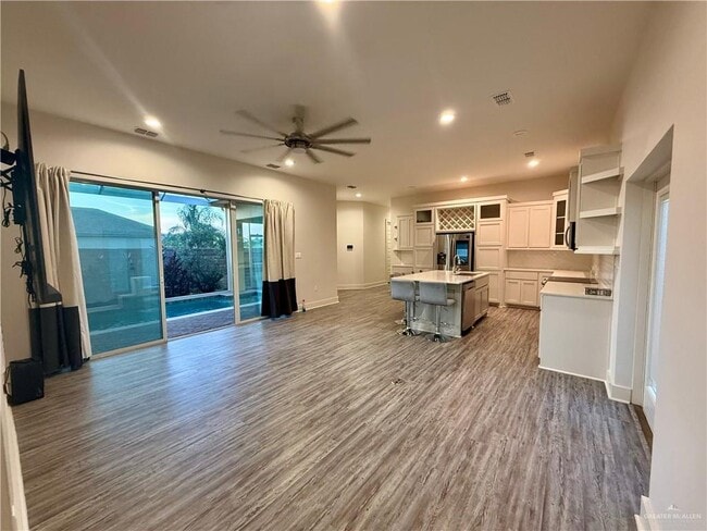 25 Lago Washington in Edinburg, TX - Building Photo - Building Photo