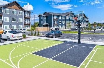 The Meridian Apartments in Kalispell, MT - Foto de edificio - Building Photo