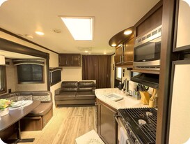 414 Phippen Waiters Rd, Unit Unit #3 in Dania Beach, FL - Building Photo