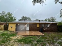 588 Hillbrook Dr photo'