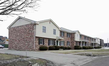 Keygate Manor Apartments in Toledo, OH - Building Photo - Building Photo