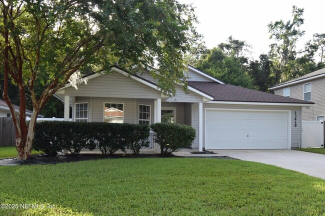 property at 13419 Ashford Wood Ct E
