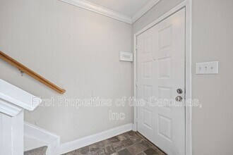 7906 Oak Meadow Ct in Charlotte, NC - Building Photo - Building Photo