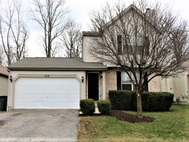 808 Windy Hill Ln in Galloway, OH - Building Photo