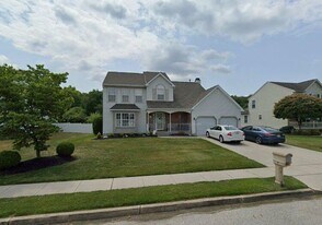 17 Bethel Ln in Blackwood, NJ - Building Photo