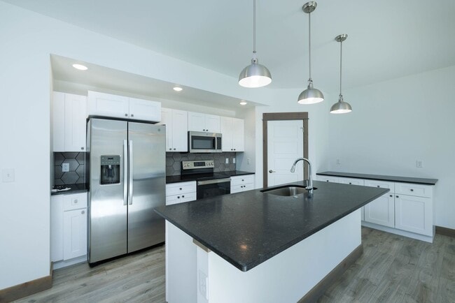 36 Johnny Walker Ln in Bozeman, MT - Building Photo - Building Photo