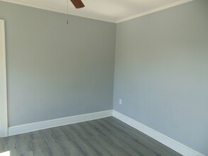253 Main St in Plymouth, CT - Building Photo - Building Photo