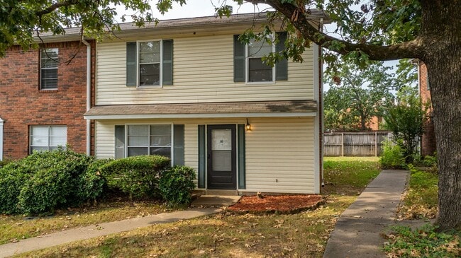 200 Pine FRST in Maumelle, AR - Building Photo - Building Photo