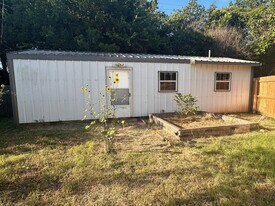 2200 Ridgecrest Cir in Waco, TX - Building Photo