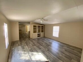 1620 E Reno Rd in Azle, TX - Building Photo - Building Photo
