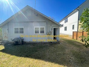 1313 Meridian St in Nashville, TN - Foto de edificio - Building Photo