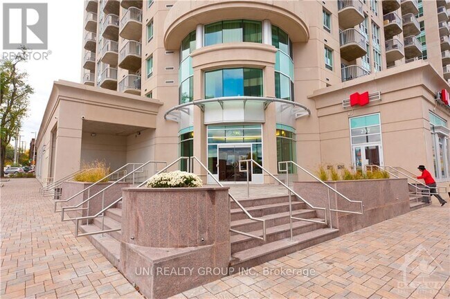 234-234 Rideau St in Ottawa, ON - Building Photo - Building Photo