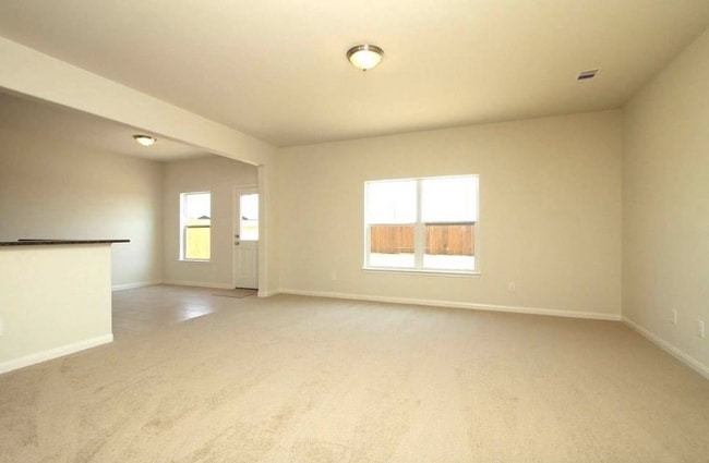 312 Magnolia Dr in Princeton, TX - Foto de edificio - Building Photo