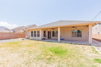 4021 Wood Loop in Alamogordo, NM - Building Photo - Building Photo