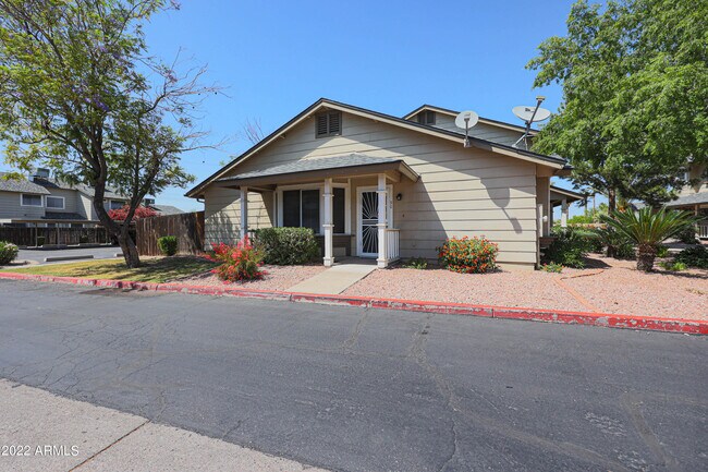 10101 N 91st Ave in Peoria, AZ - Building Photo - Building Photo
