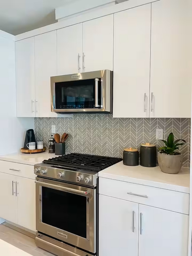 1222 W Bushell St in Anaheim, CA - Building Photo - Building Photo