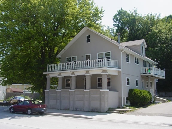 315 Main St in Mc Gregor, IA - Building Photo