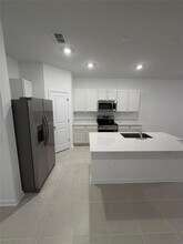 3214 Watts Ter in Davenport, FL - Building Photo - Building Photo