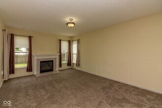 12631 Geist Cove Dr in Indianapolis, IN - Building Photo - Building Photo