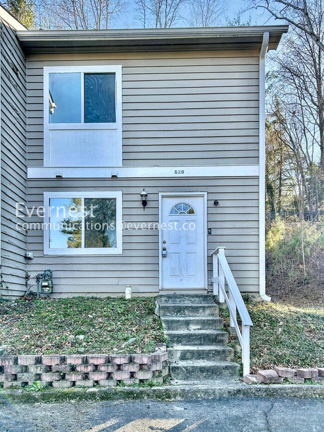 property at 526 Granite Ridge Pl