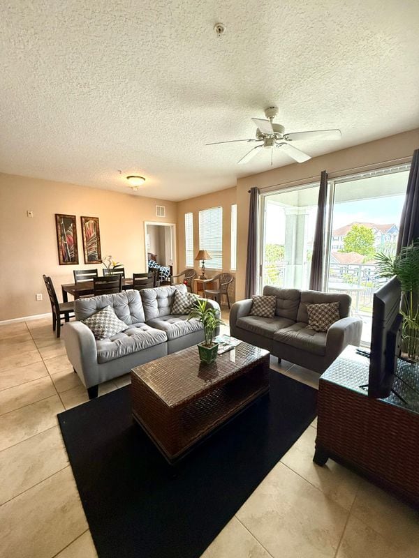 5257 Cane Island Loop in Kissimmee, FL - Building Photo - Building Photo